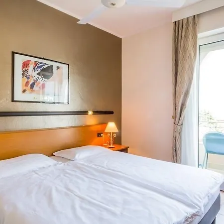 Pace Hotel