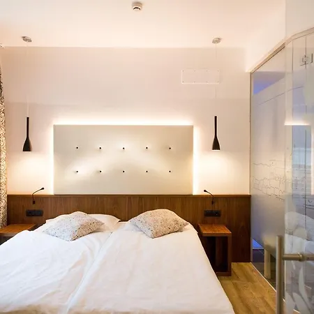 Pace Otel 3*