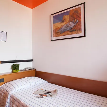 Otel Pace 3*